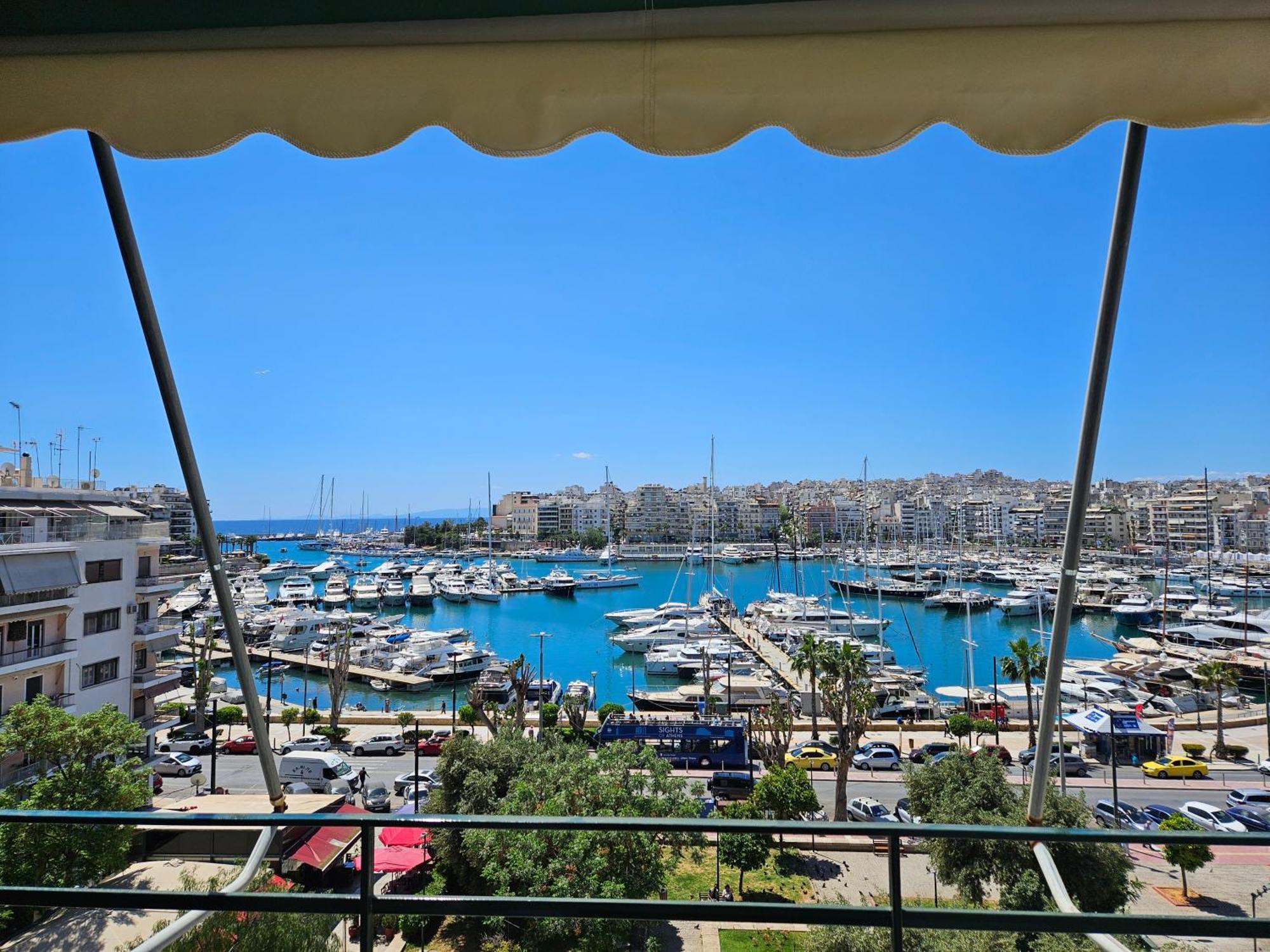 Piraeus Center Sea View Apartment Buitenkant foto
